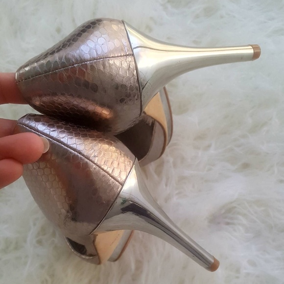 BCBG MaxAzria | Osario Leather D'Orsay Platforms - Picture 8 of 8